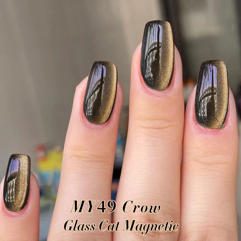 Black Glass Cat Magnetic Gel Polish MY49 Crow 10ml 3 Black Glass Cat Magnetic Gel Polish MY49 Crow 10ml - Image 3